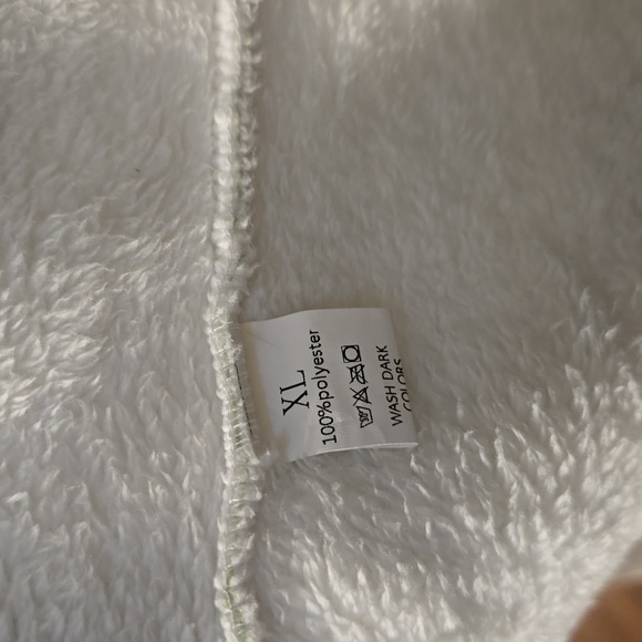 Lomon Fleece Vest. Size XL - Picture 10 of 10